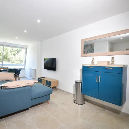 Renove Avec Piscine, Plage Et Parking Au Grau-du-roi - Fr-1-717-9 Apartment Le Grau-du-Roi